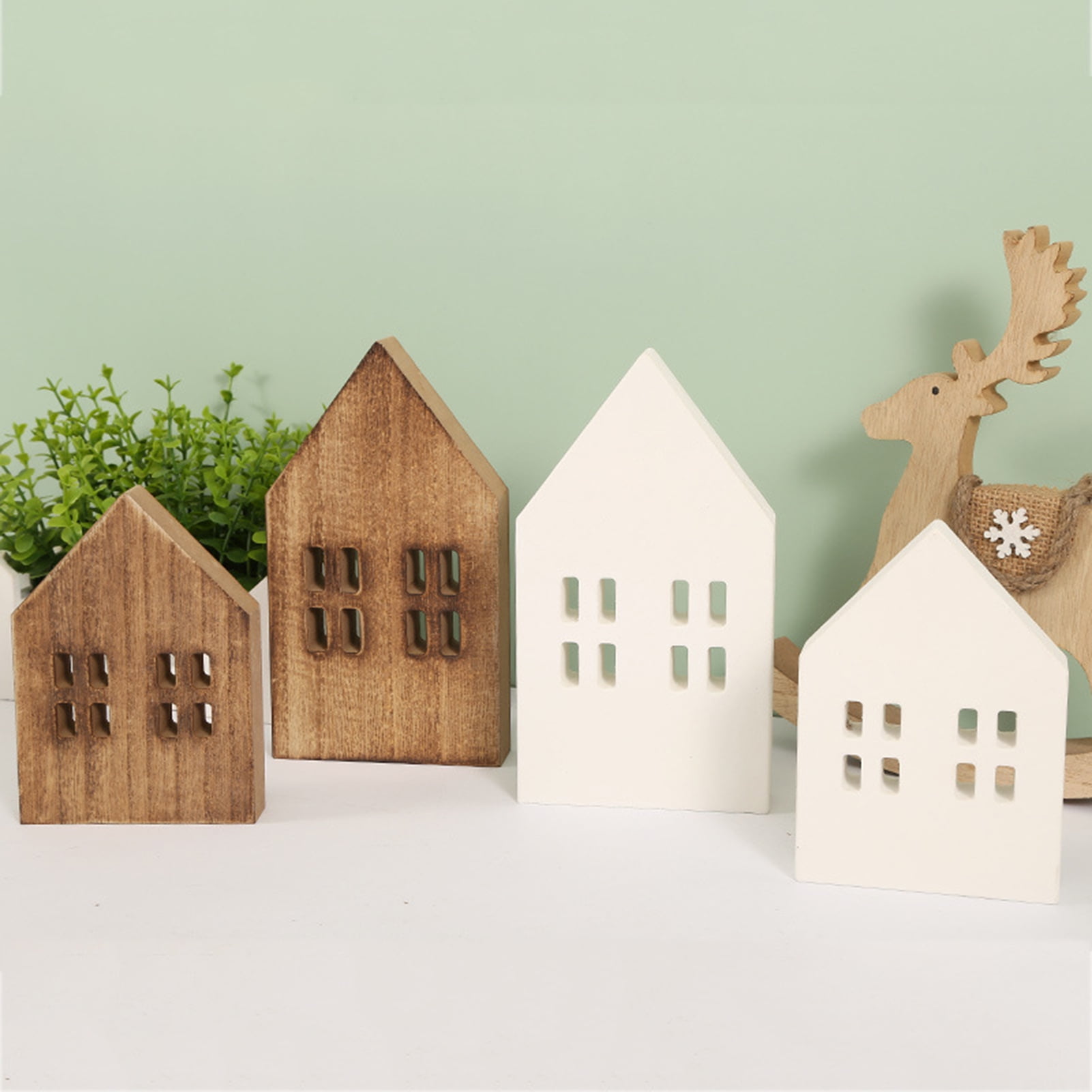 Deyuer Wood Craft Eco-friendly Unique Design No Glitch Nordic Style Miniature Christmas Decor Good Texture Small House Wooden Craft Household Supply