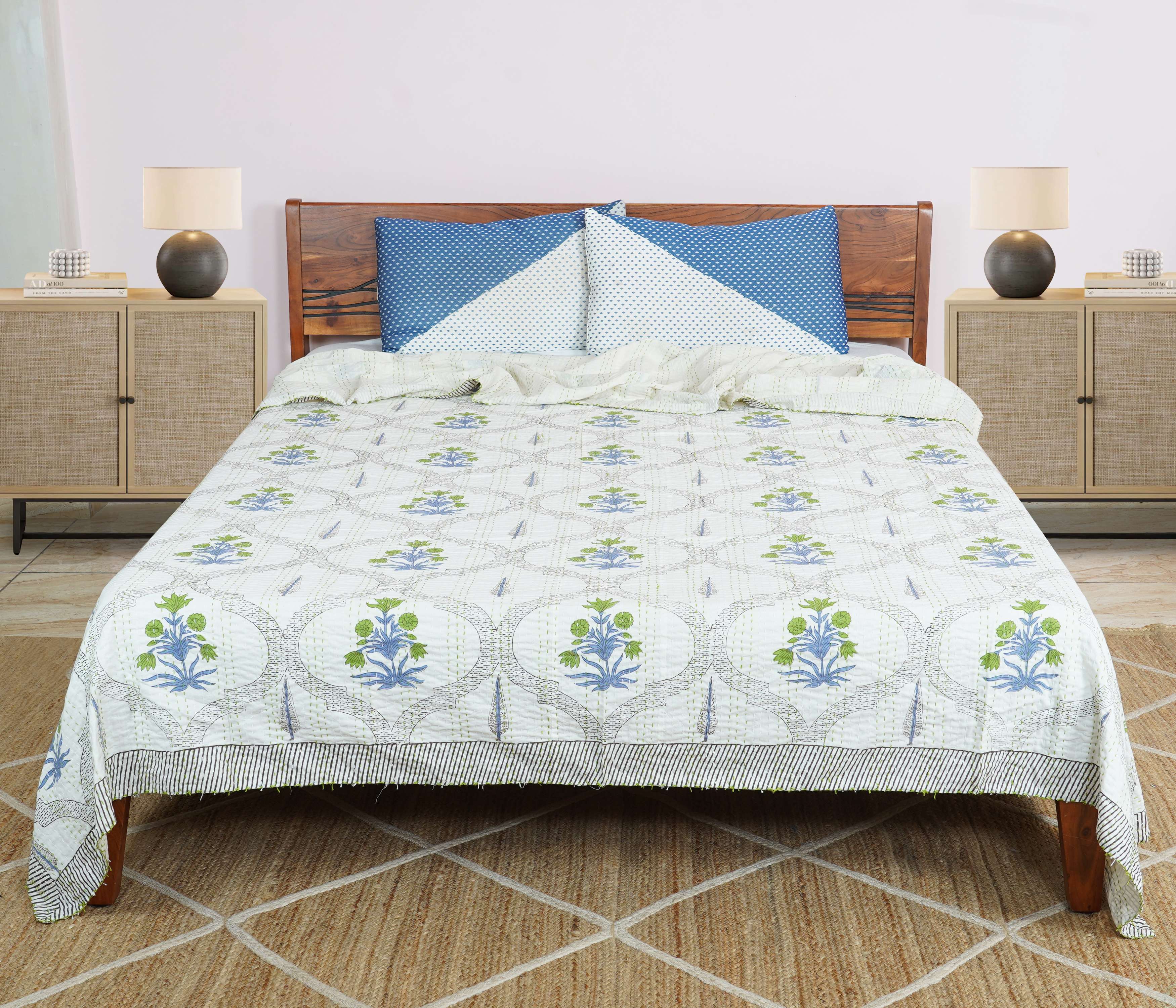 Dhaka International 100% Cotton Handmade Block Printed Bedspread | Lightweight Reversible Bed Cover for All Seasons - ( White -108x108 " King / king )