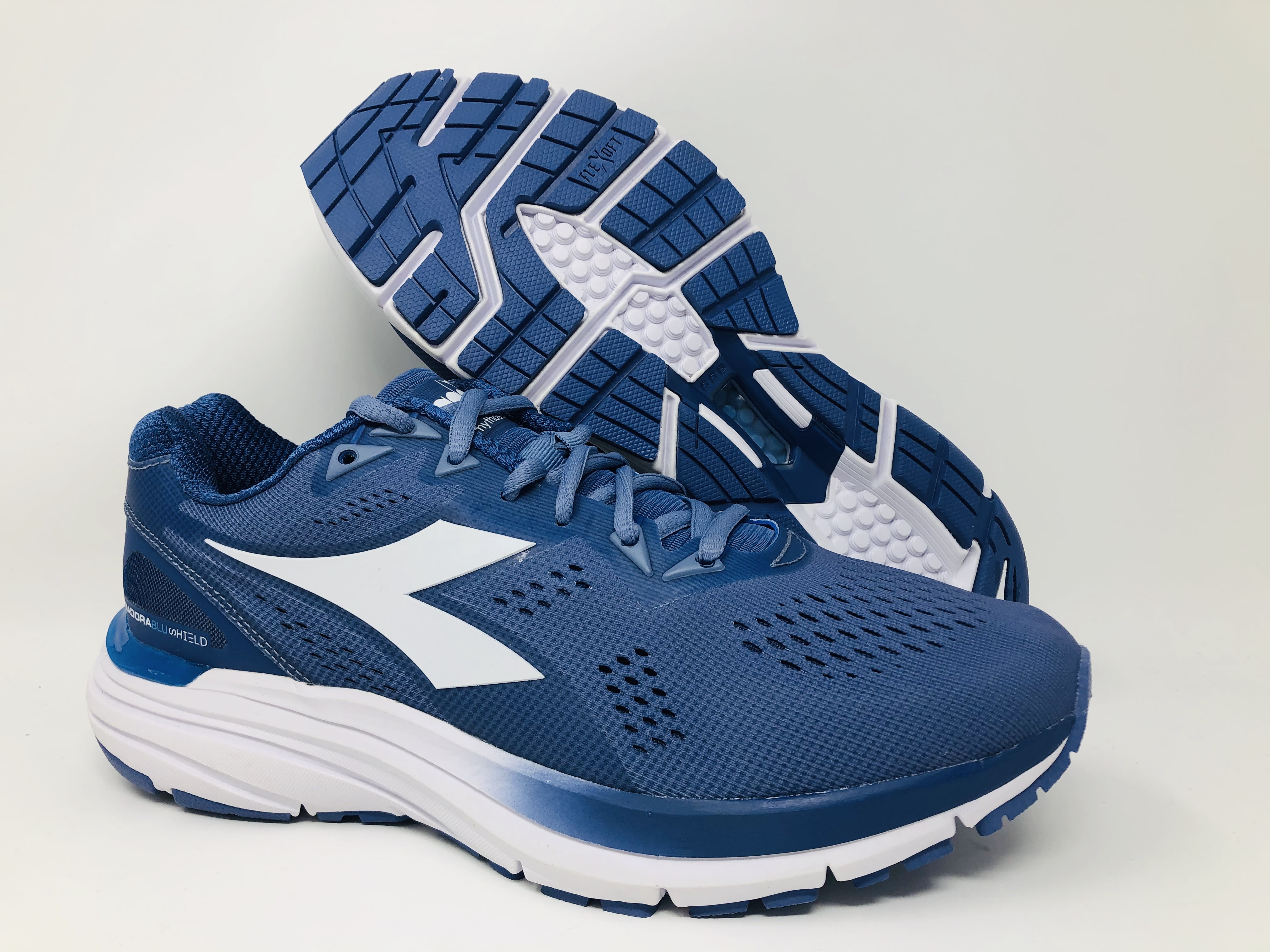Diadora Women s Mythos Blushield 3 Running Shoe Colony Blue White 10 B M US Walmart