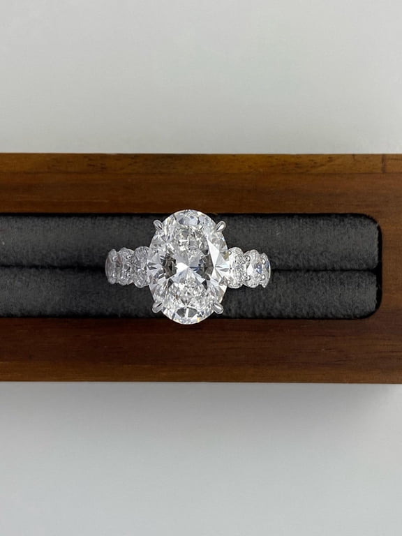 6.00 Ct Beautiful Oval Shape IGI Certified Lab Grown Diamond Solitaire with Accents Proposal Ring for her in 18K White Gold Size 8