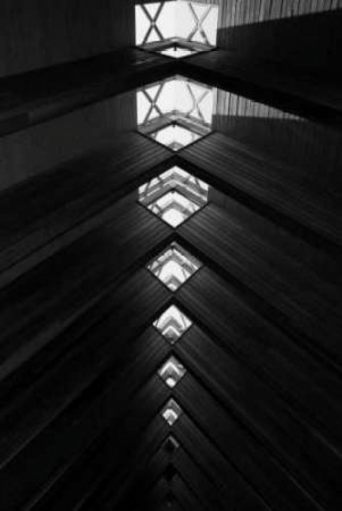 Diamond Ceiling I Canvas Art - Tammy Putman (20 x 28)