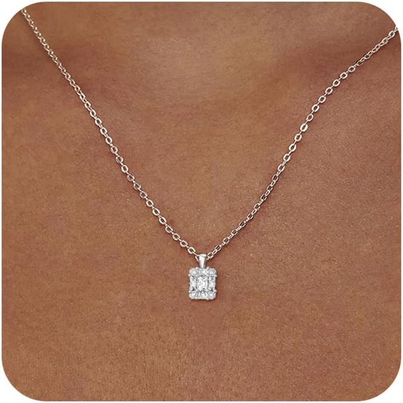 Diamond Pendant Necklace For Women, Dainty Gold Necklace 18K Gold Plated Paperclip Choker Necklaces Cute Open Oval Necklaces Simple Gold Necklace Jewelry Gifts For Women Trendy[o5746]