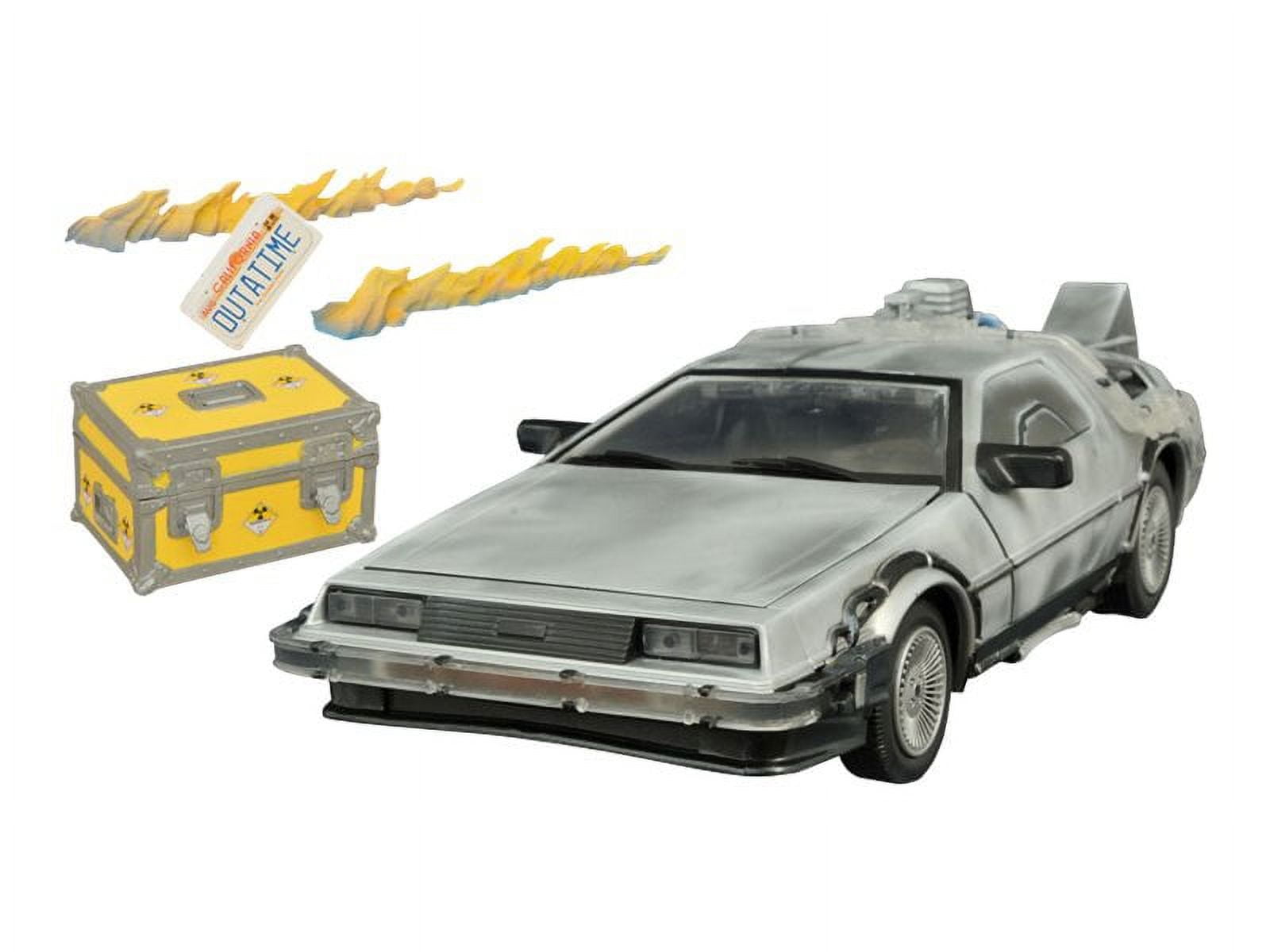 都内で Diamond Select Toys Back to the Future - Iced Time Machine 乗用車