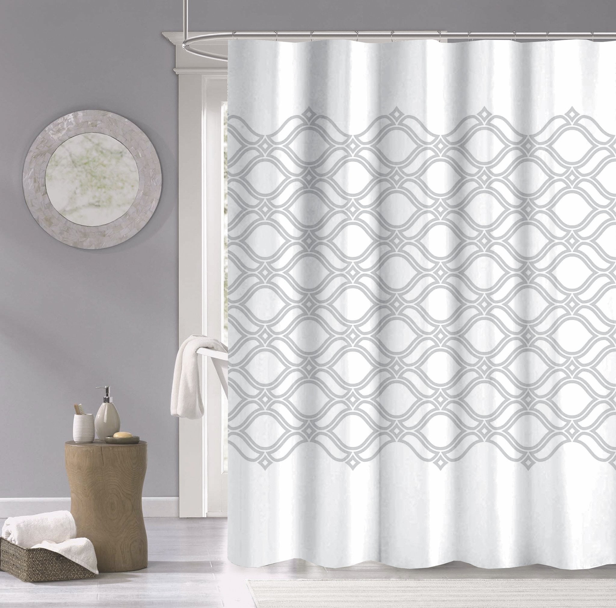 Diamonte Printed 100% Cotton 70" x 72" Shower Curtain in Silver