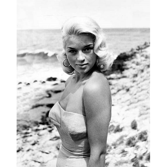 Diana Dors 1950's era pin-up in swimsuit on beach 8x10 inch photo