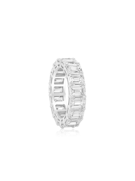 Platinum 17 Emerald Cut Diamonds, Total Weighing 8.74Cts D-E-F Vvs-Vs Color Gia Certificates