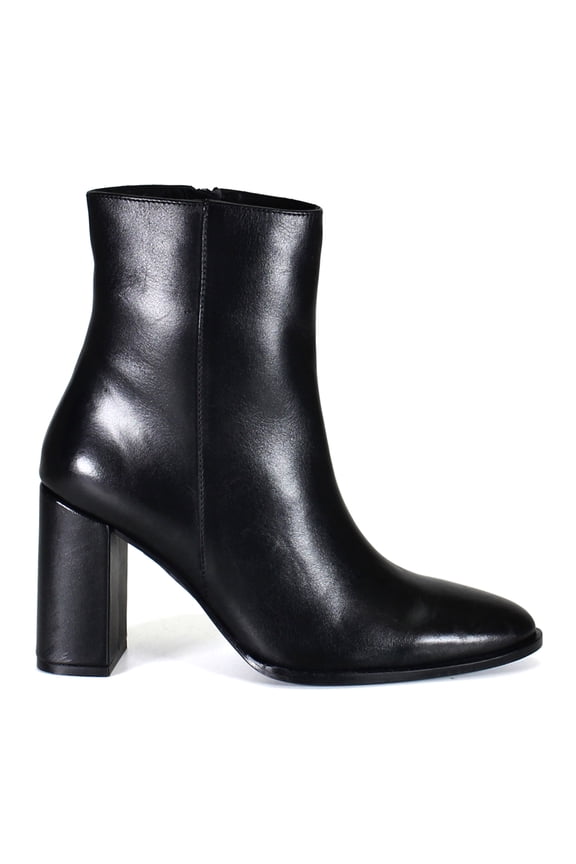 True Womens Trav Ler Pointed Toe Zippered Ankle Boots