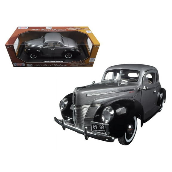 Diecast 1940 Ford Deluxe Grey with Black "Timeless Classics" 1/18 Diecast Model Car by Motormax