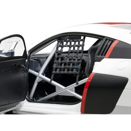 2016 Geneva Presentation Car Audi R8 FIA GT GT3 #1 1/18 Model Car by Autoart