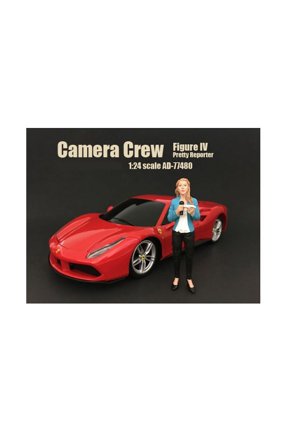 Camera Crew Figure IV "Pretty Reporter" For 1:24 Scale Models by American Diorama
