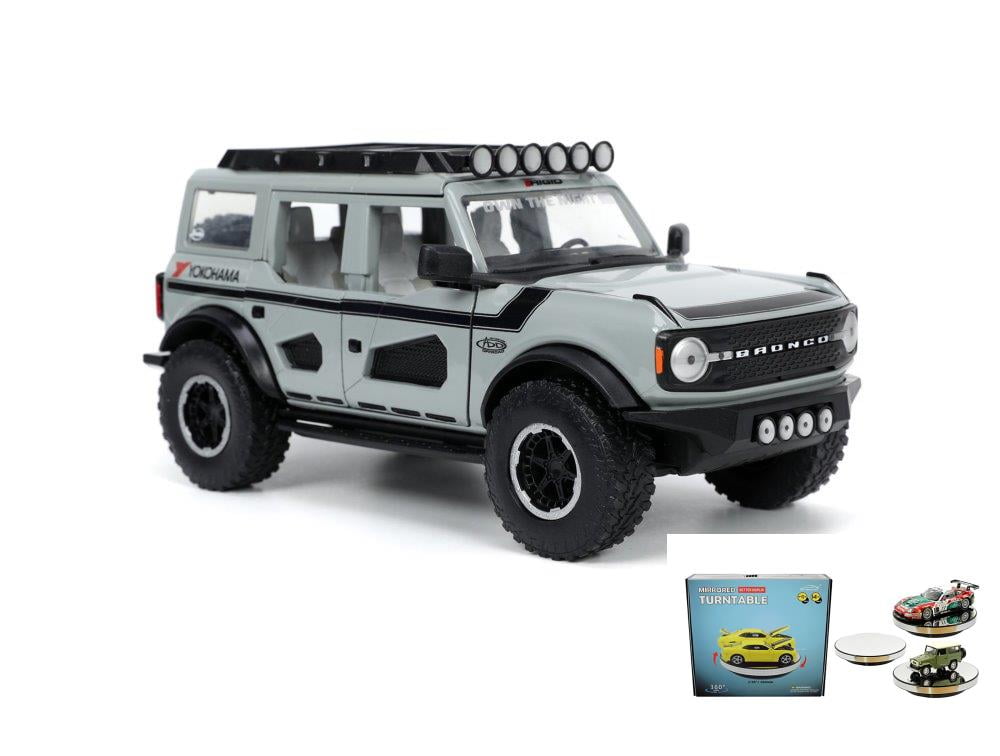 Diecast Car w/Display Turntable - 2021 Ford Bronco, Gray - Jada Toys 33300 - 1/24 Scale Diecast Car