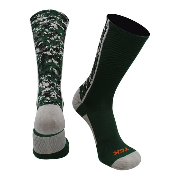 Digital Camo Crew Socks (Dark Green, Large)