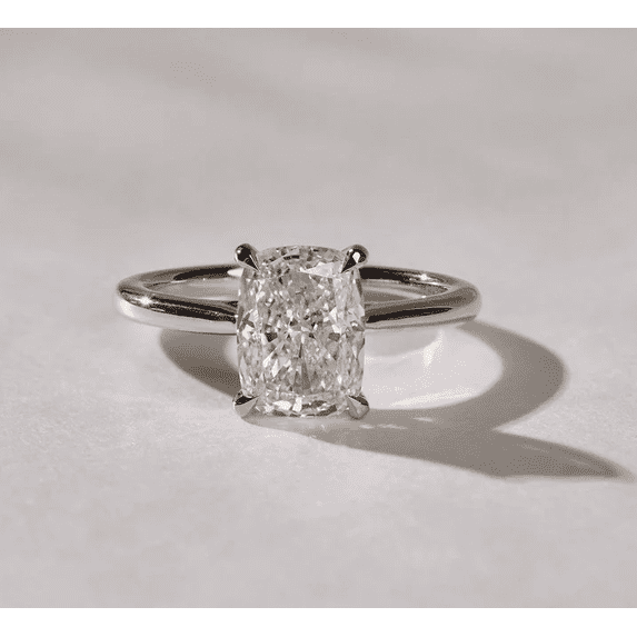 Diiro Cushion Cut Moissanite Engagement Ring for Women, 925 Sterling Silver Solitaire Bridal Ring, Classic 4 Prong Setting, Elegant Wedding Promise Ring