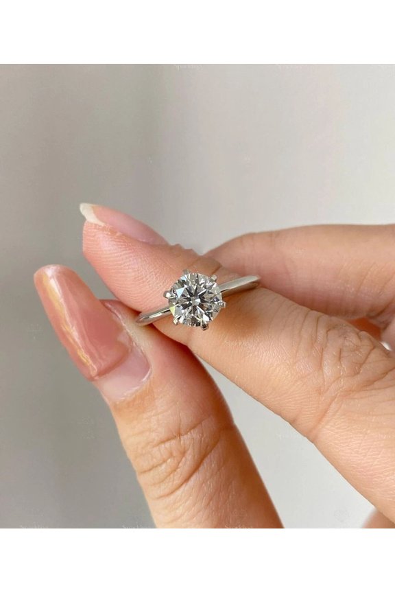 Elegant Round Cut Moissanite Diamond Classic Solitaire Ring, 925 Sterling Silver, Six Prong Basket Solitaire Ring, Modern Everyday Wear Design