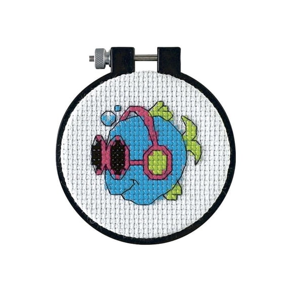 Dimensions/Learn-A-Craft Counted Cross Stitch Kit 3" Round-Cool Fins (11 Count)