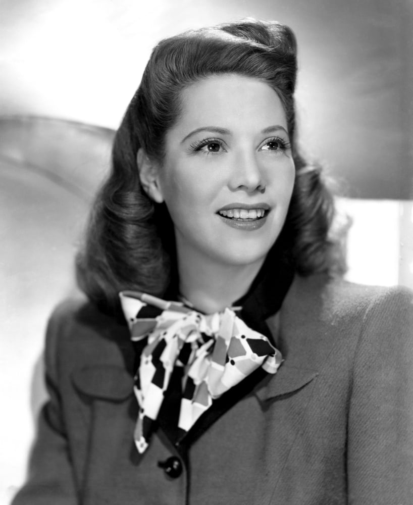 Dinah Shore Canvas Art - (16 x 20)
