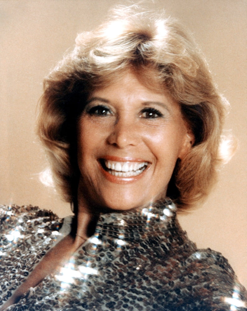 Dinah Shore Canvas Art - (16 x 20)