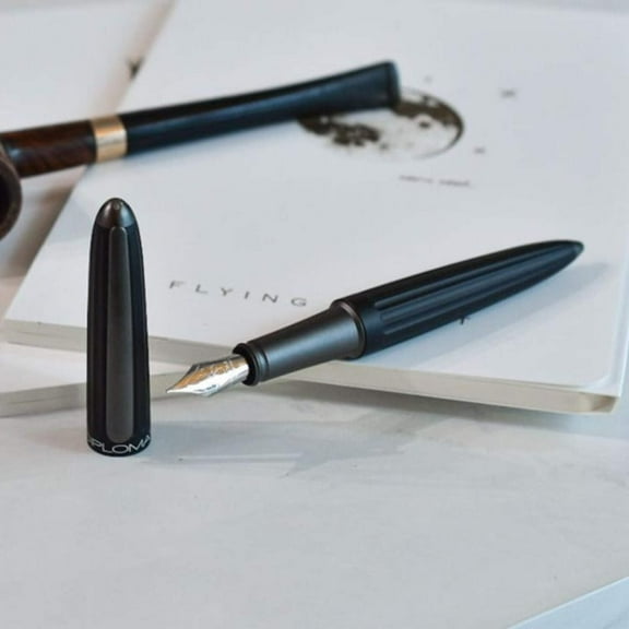 Diplomat Aero Fountain Pen - Black
