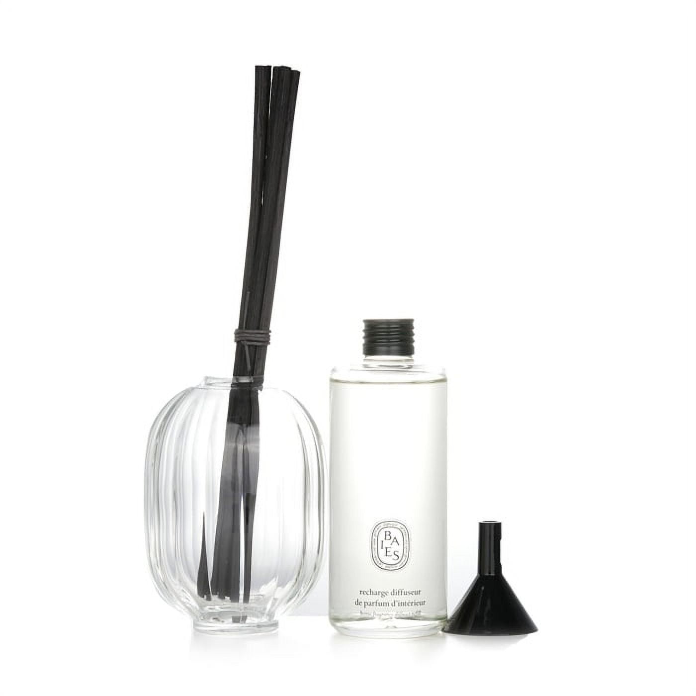 Elegant Clear Glass Reed Diffuser with Black Rattan Reeds