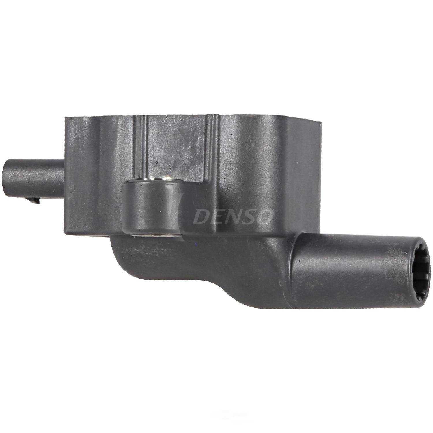 DENSO Auto Parts 673-6103 Direct Ignition Coil - Coil Near Plug