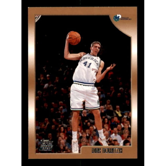Dirk Nowitzki Rookie Card 1998-99 Topps #154
