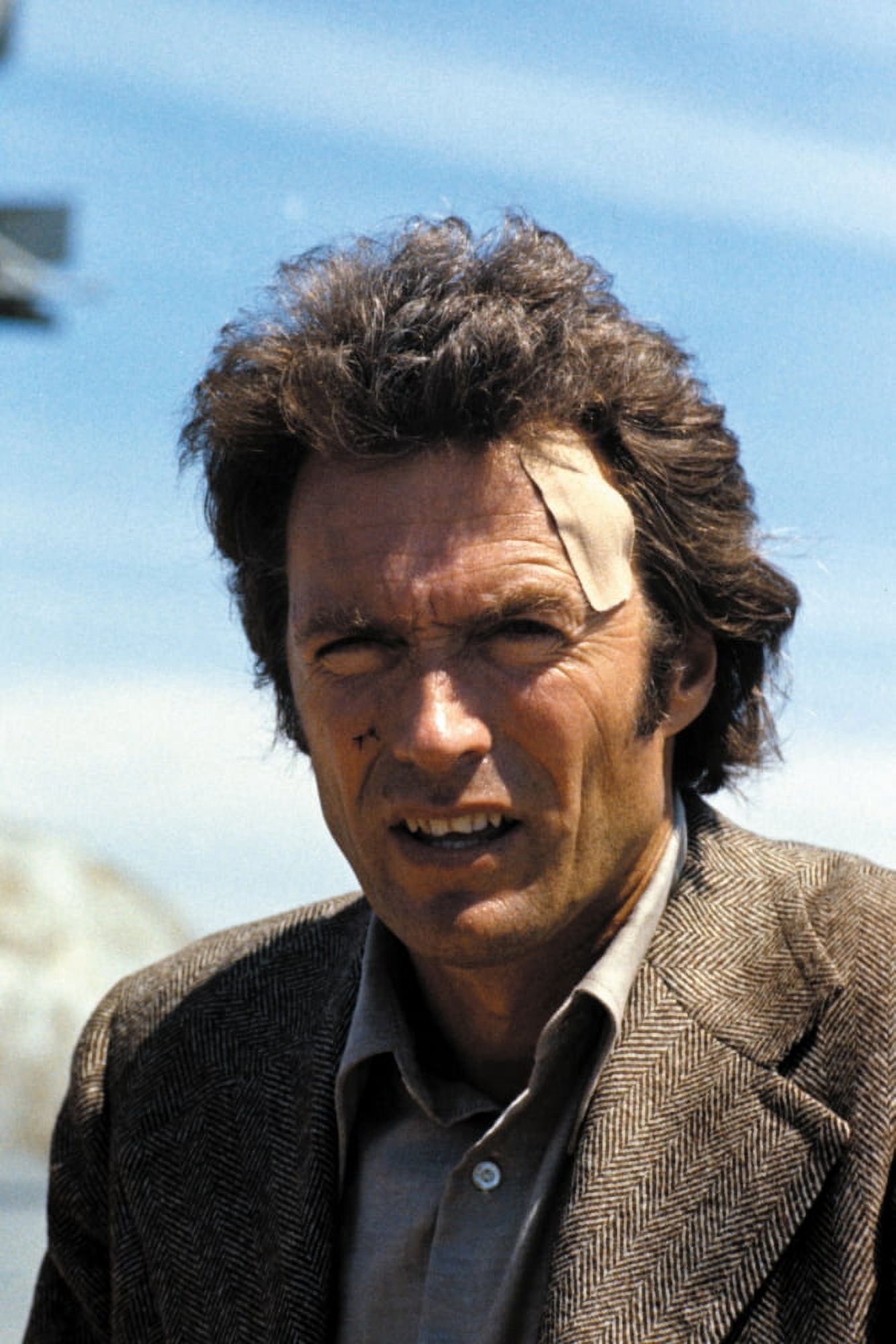 Dirty Harry Canvas Art - (16 x 20)