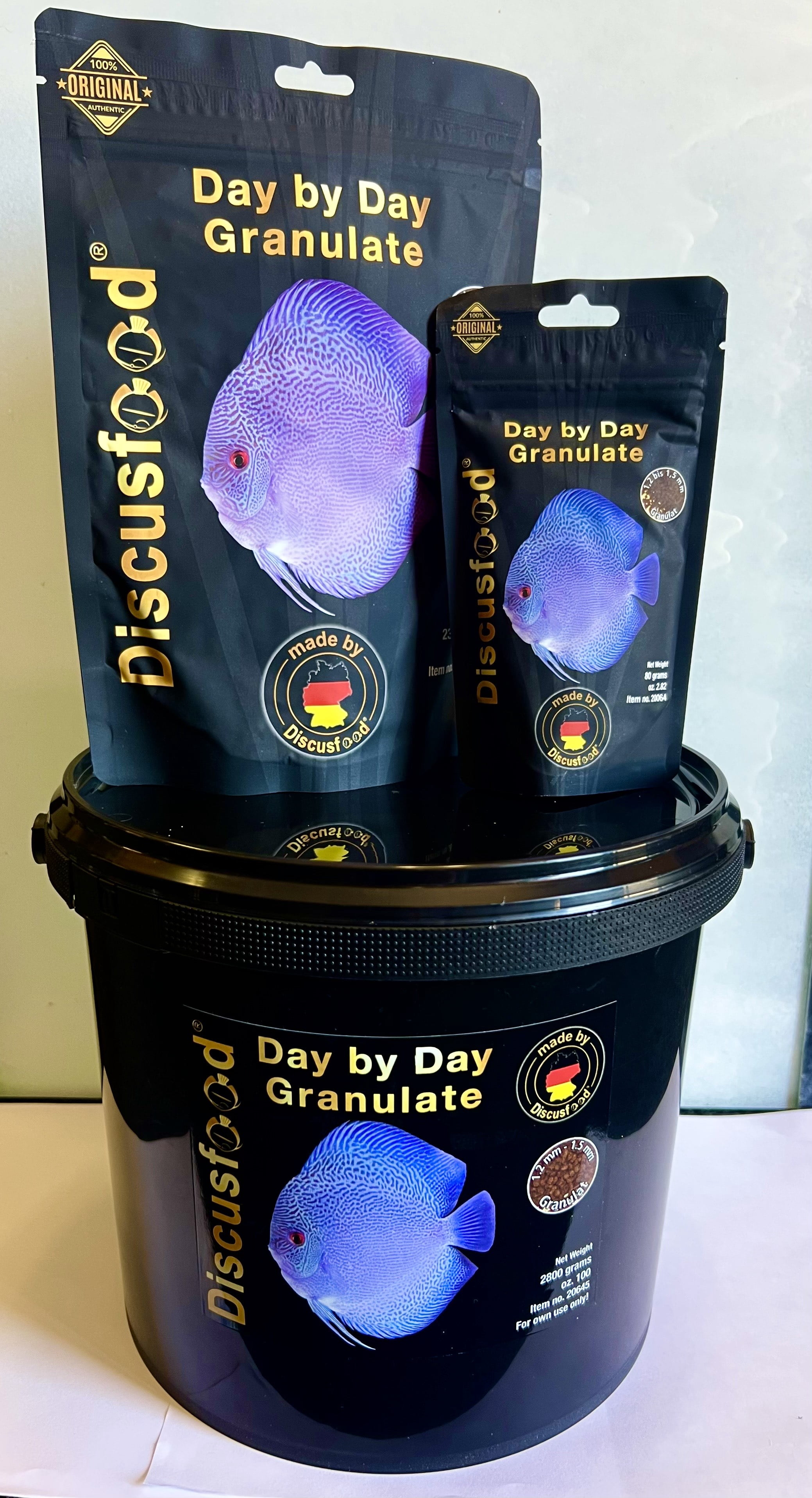 Discusfood Day by Day Soft Granulate Fish Food 8.11oz