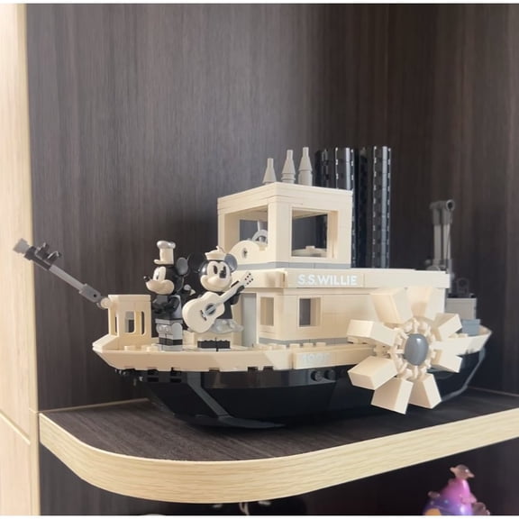 Diseny 751PCS Cartoon Steamboat Boat Ship Building Blocks 21317 Bricks Toy Kid Christmas Girl Boy Birthday Christmas Gifts