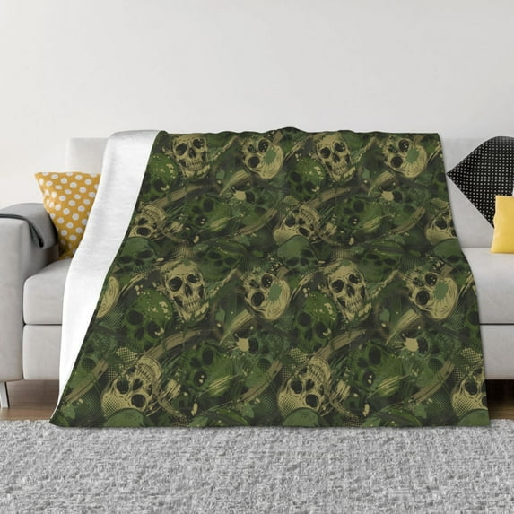 Disketp Green Camouflage Skull Flannel Blankets - Thick and Warm Blanket for Winter, Soft Fuzzy Plush King Blanket for All Seasons-60"x50"