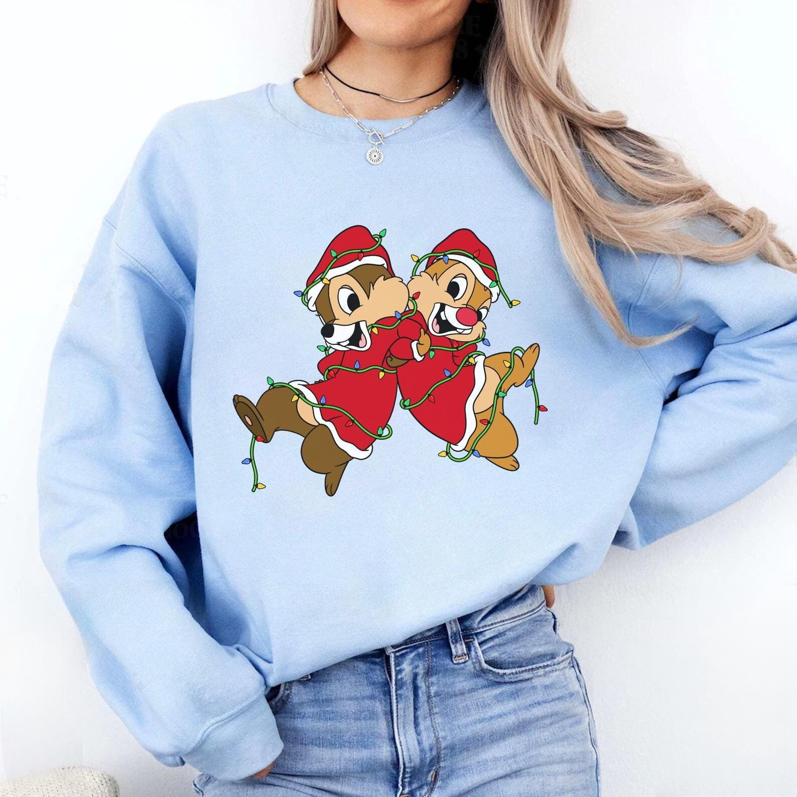 Sweatshirt Noël Chip'n'Dale Disney - Produit Officiel Licence - Coupe Classique Col Tissé - 241 G - Idée Cadeau Fêtes