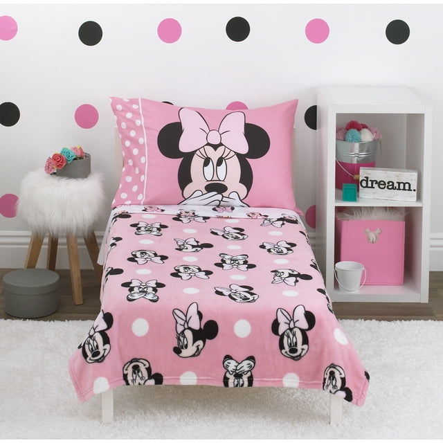 Disney 4Piece Minnie Mouse Blushing Minnie Toddler Blanket and Bedding