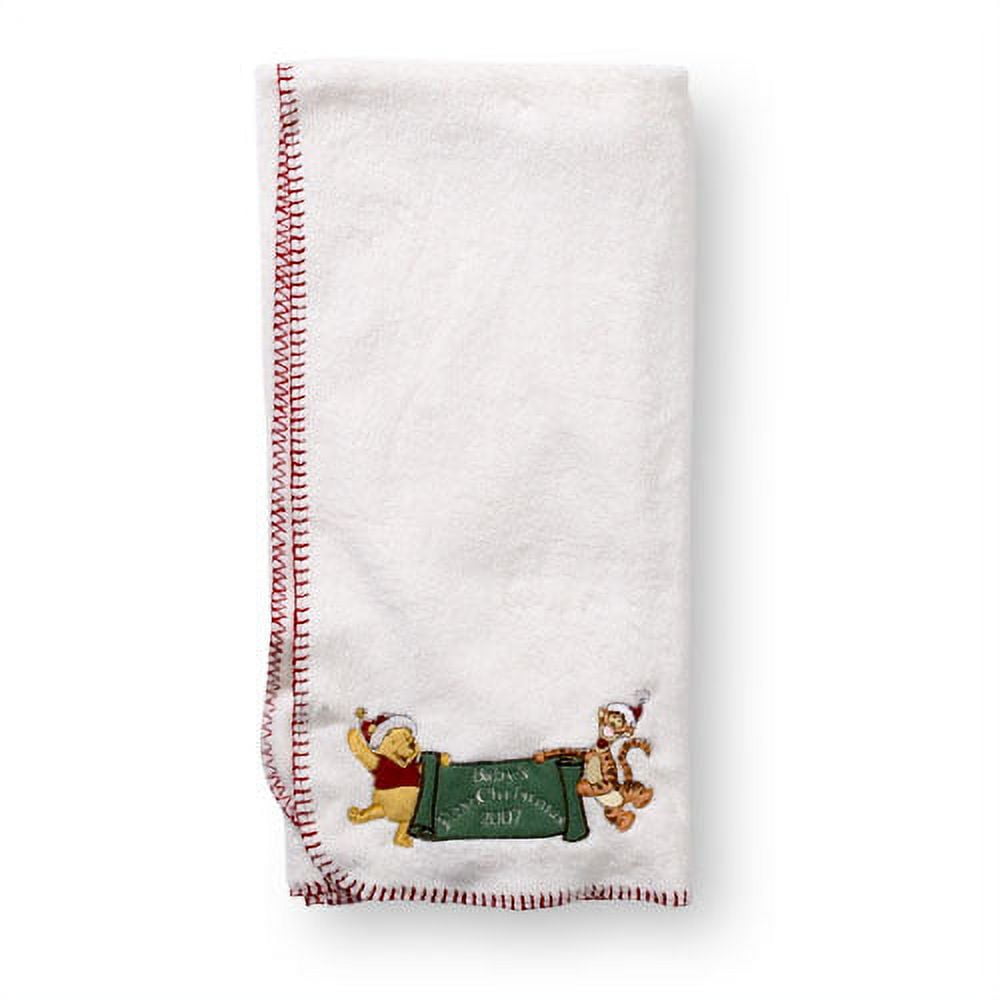 Disney - Baby Pooh Plush Christmas Blanket, Ivory - Walmart.com