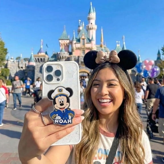 Disney Captain Mickey & Minnie MagSafe Phone Grip, Custom Name Disney Pop Socket, Cruise Phone Accessory, Disney Cruise Magnetic Phone Grip