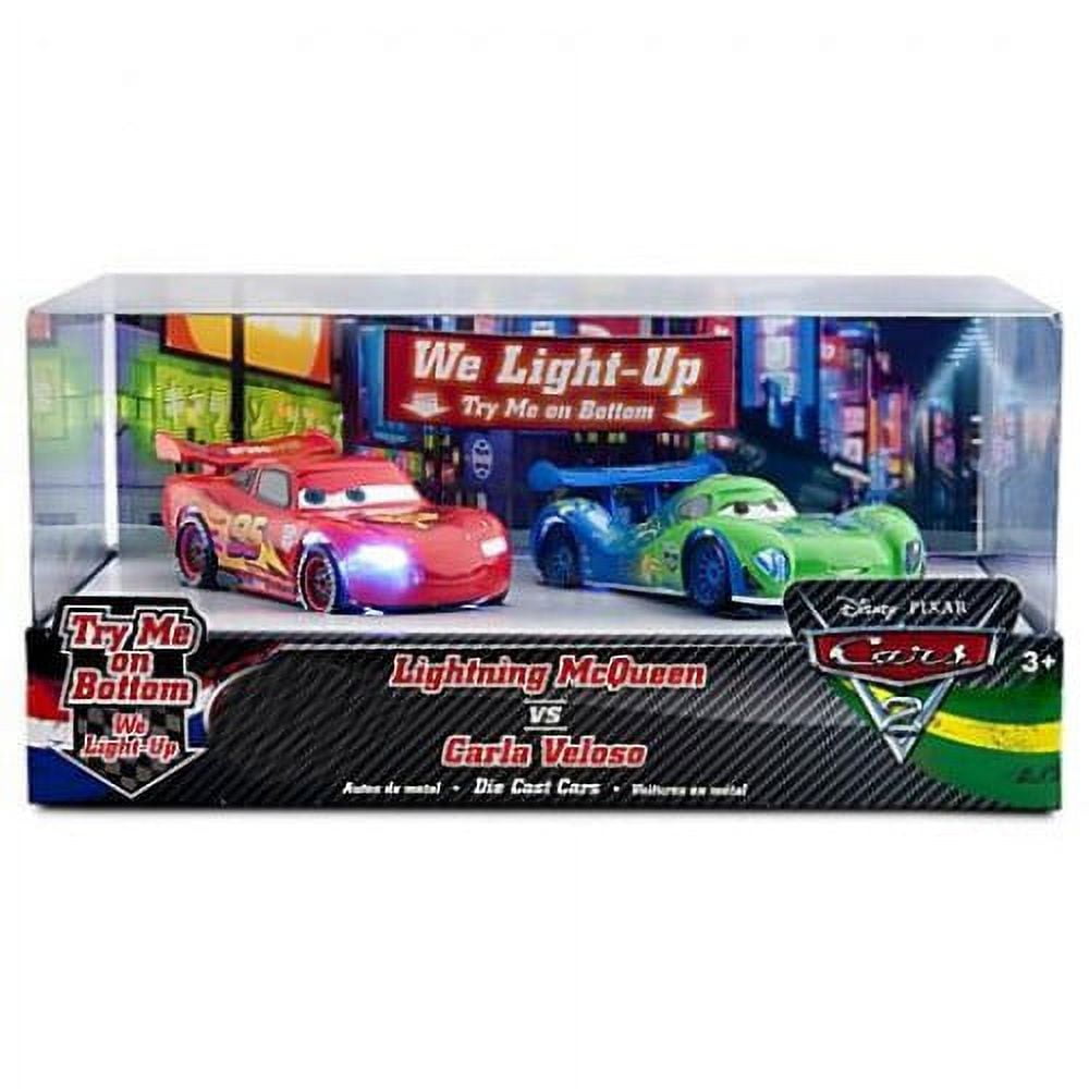 Disney Cars Light Up Lightning McQueen vs Carla Veloso Diecast Car Set