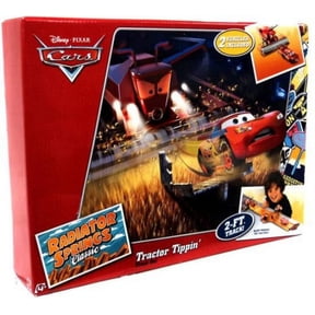 Disney Cars Radiator Springs Classic Tractor Tippin' Diecast Car Track Set