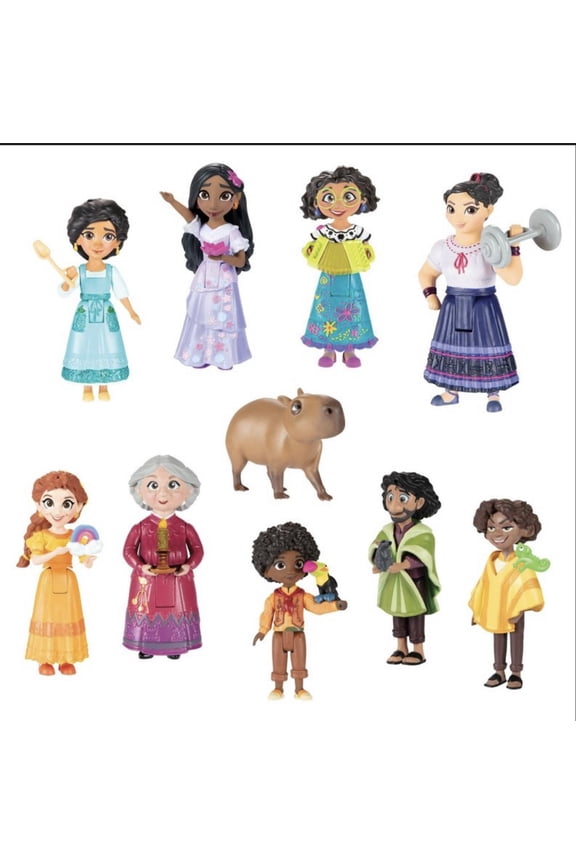 Encanto Ultimate Madrigal Family Gift Set