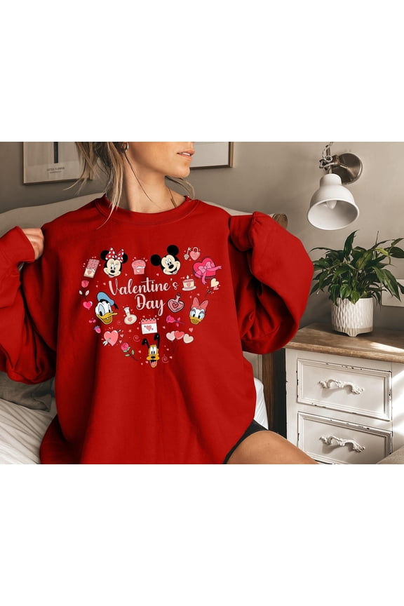 Disney Hearts Valentine Mickey And Friends Disney Couple Sweatshirt All size S-3XL