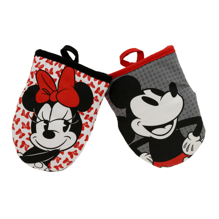 Disney Kitchen Neoprene Mini Oven Mitts, 2pk-Heat Resistant Oven Gloves  with Insulation Ideal for Handling Hot Kitchenware-Non-Slip Grip, Hanging  Loop, 5.5 x 7 Inches - Minnie Bows and Mickey Dots 