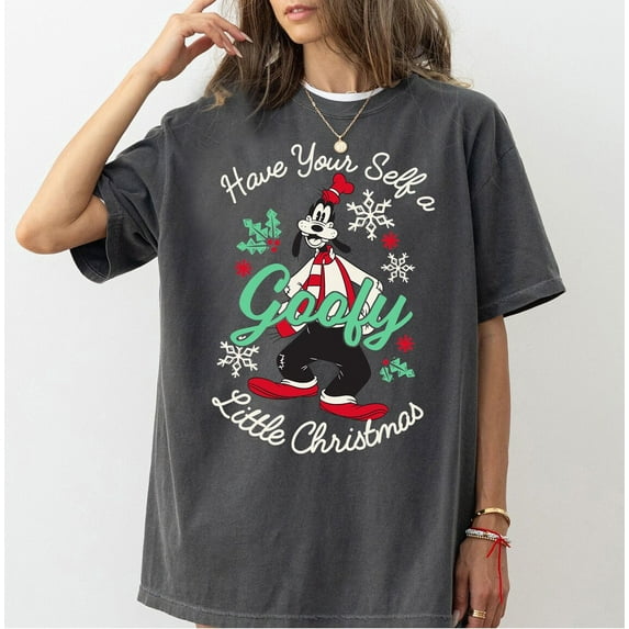 Disney Mickey And Friends Christmas Have A Goofy Christmas shirt, Goofy Santa Christmas shirt, Disneyland Family Vacation Trip Gift 2023,Pepper Color,Size L