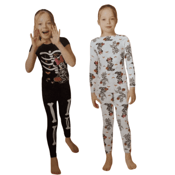 Disney Minnie Mouse Girls’ Glow in the Dark Halloween 4-Piece Pajama Set, Size 6