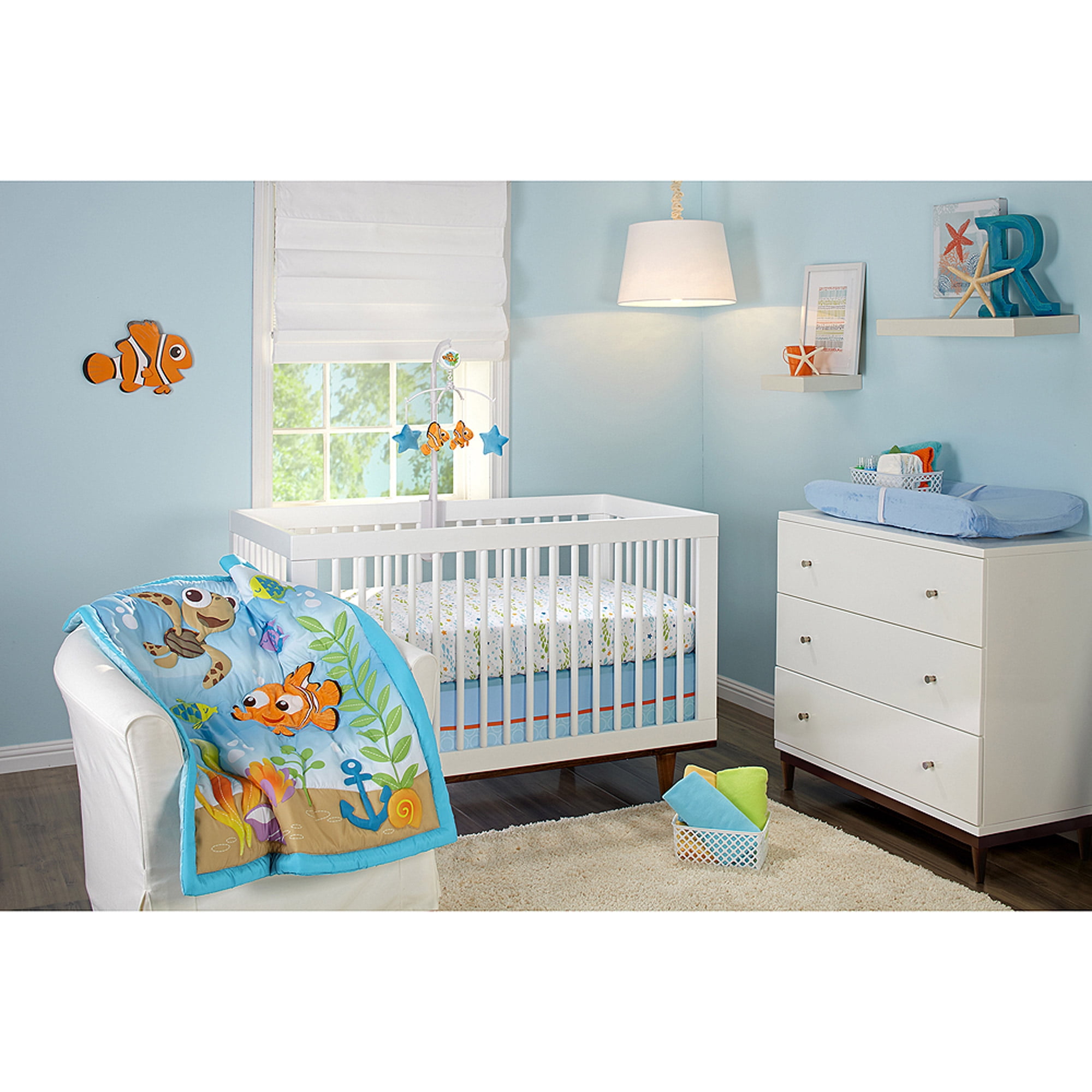 Nemo crib best sale bedding