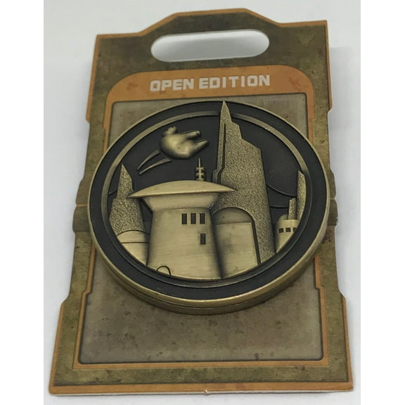 Disney Parks Star Wars Galaxy Edge Oga's Cantina Hinged Chewy Pin New with Card