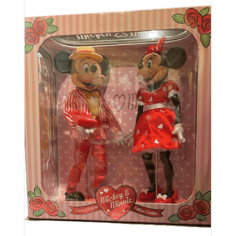 Disney Parks Valentine 2024 Mickey and Minnie Limited Doll