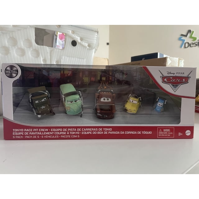 Disney Pixar Cars Tokyo Race Pit Crew 5-Pack - Walmart.com