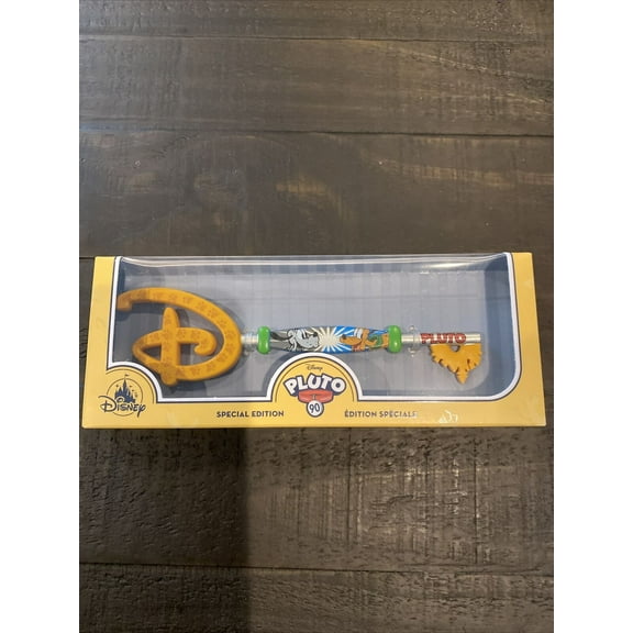 Disney - Pluto 90th Anniversary Collectible Key - Special Edition (A)