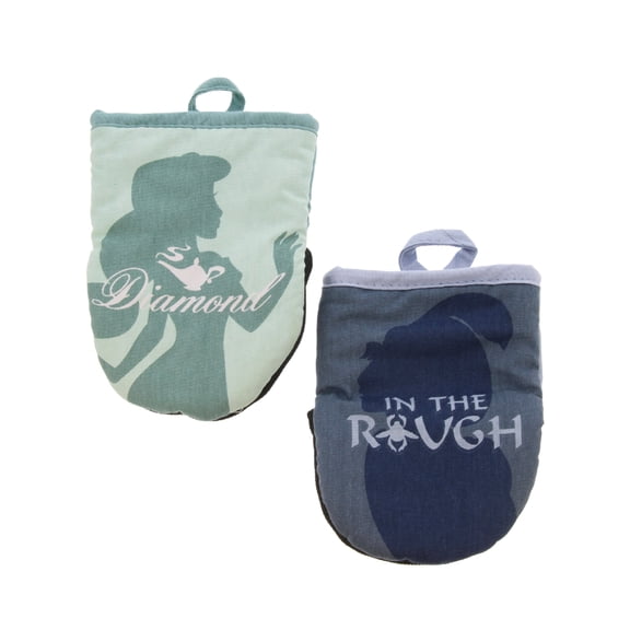 Disney Princess Neoprene Oven Mitts, 2pk - Non-Slip Heat Resistant Oven Gloves with Deep Insulated Pockets and Hanging Loop - Ideal for Handling Hot Kitchenware, 7 x 13.5 Inches - Aladdin