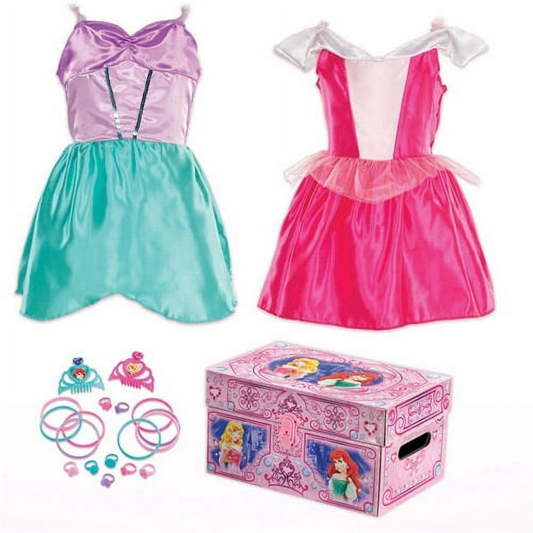 Disney princess dress 2025 up trunk walmart