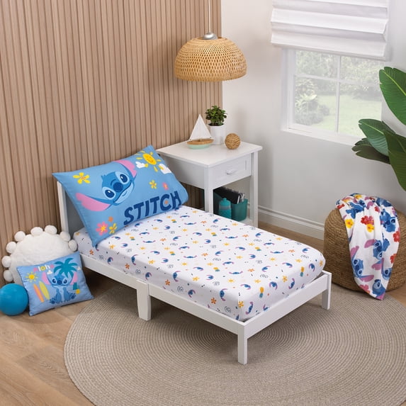 Disney "S" Is For Stitch 2 Piece Toddler Sheet Set, Stitch characters