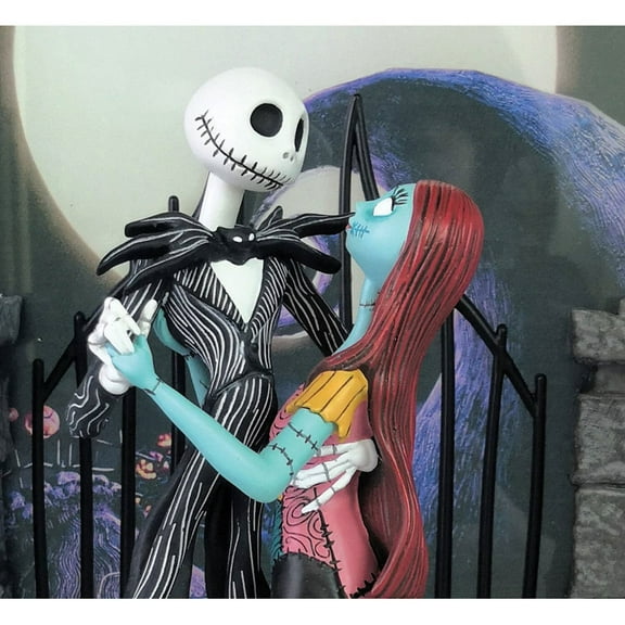 Disney Showcase Nightmare Before Christmas Jack and Sally Dancing Lit Figurine 9in H