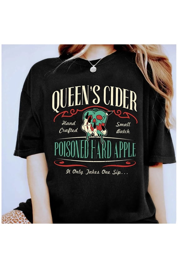 Disney Snow White And Seven Dwarfs Forest Cottage Poison Apple Royal Shield T-Shirt